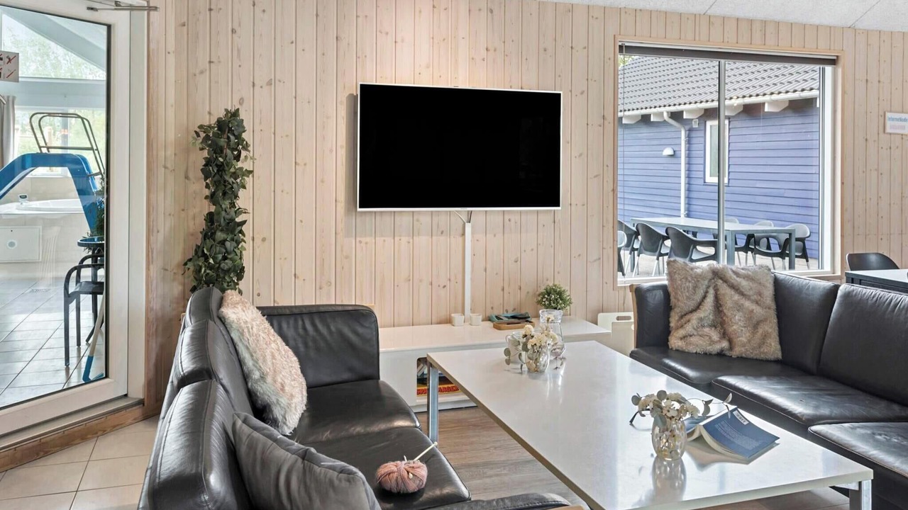 Photo of Others in Bøtø By
