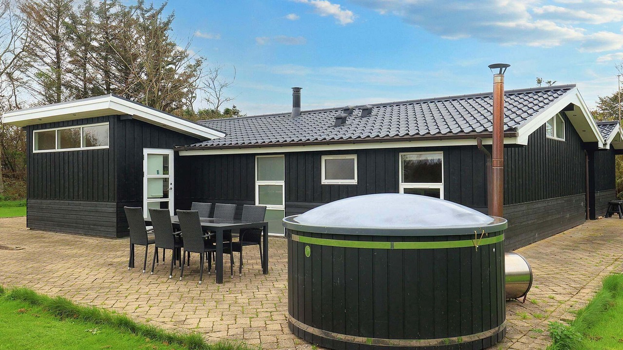 Photo of Others in Nørre Lyngby