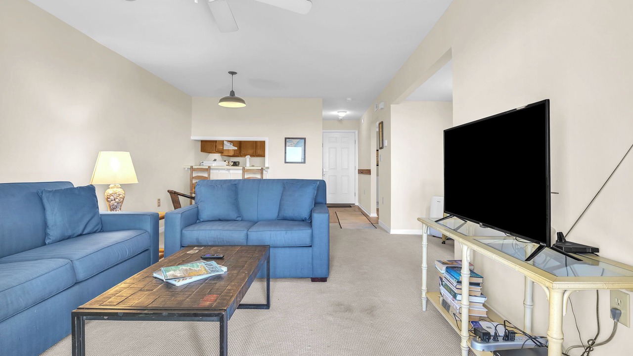 Photo of Bedroom in Caswell Beach