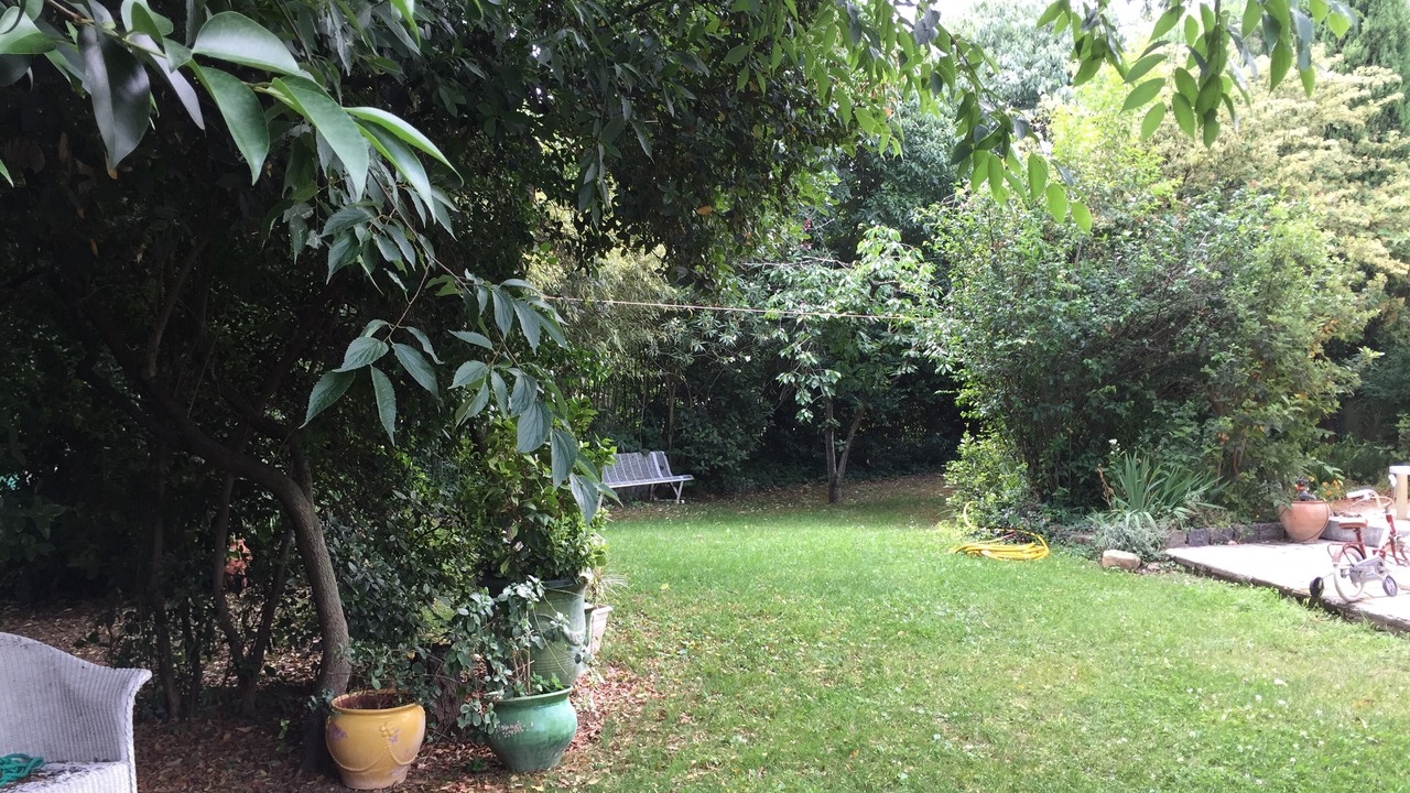 Photo of Outdoor in Hopitaux-Facultes