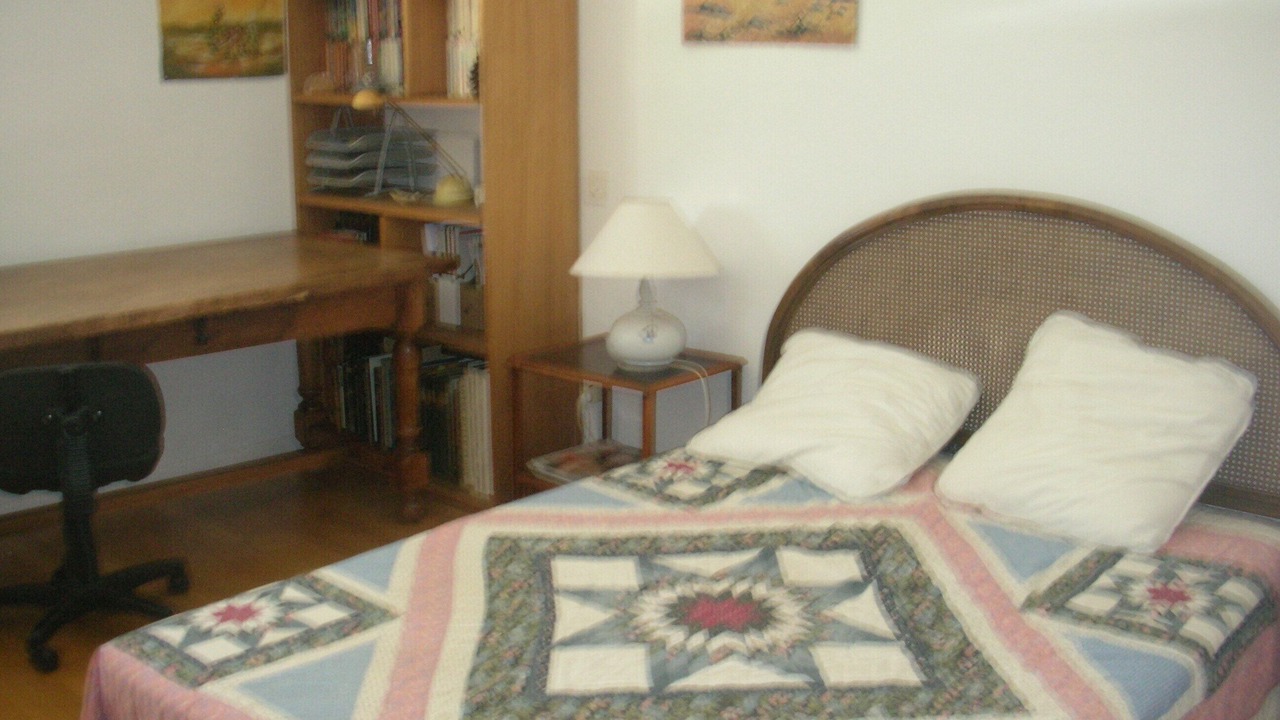 Photo of Bedroom in Hopitaux-Facultes