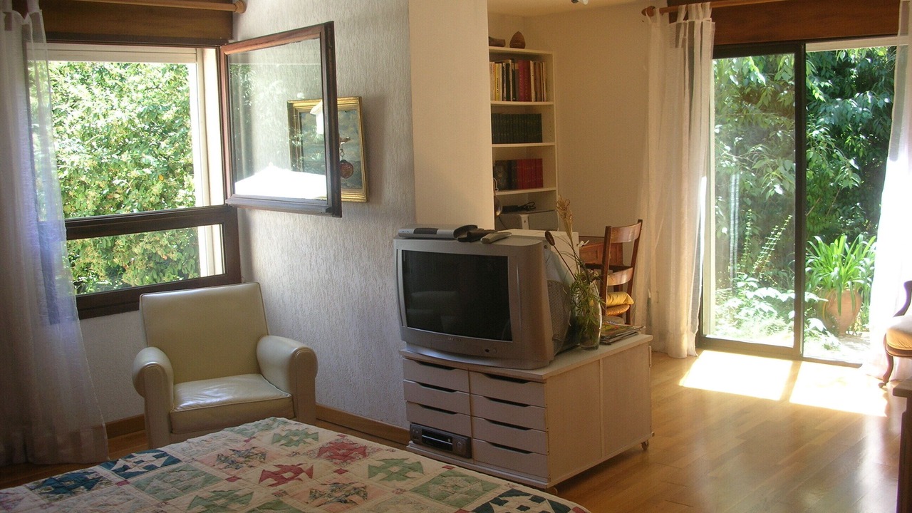 Photo of Bedroom in Hopitaux-Facultes