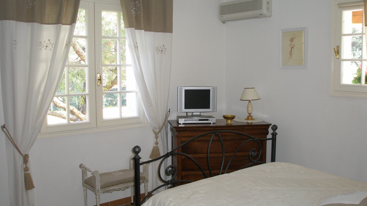 Photo of Bedroom in Beaucaire