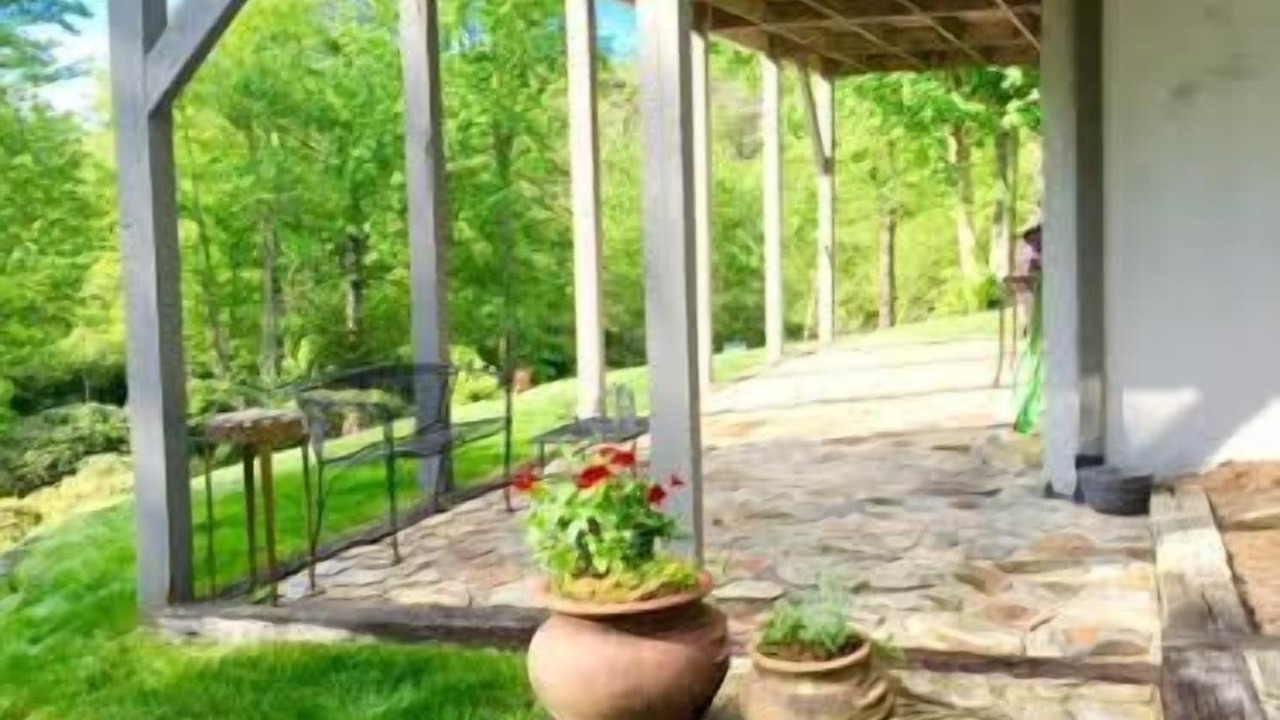 Photo of Outdoor in Newland