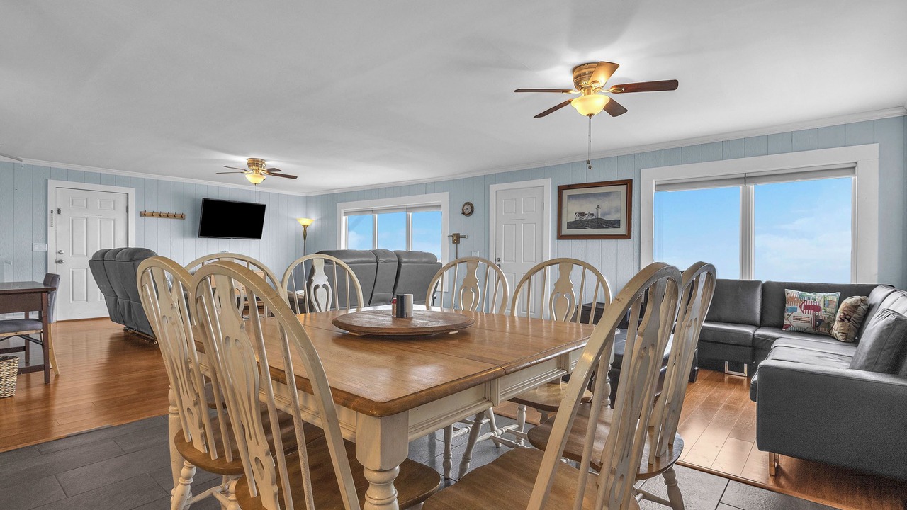 Photo of Others in Oak Island