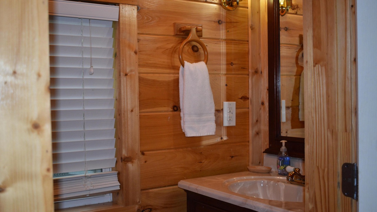 Photo of Bathroom in Sevierville