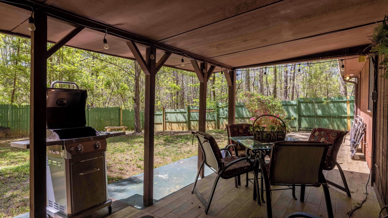 Photo of Outdoor in Clarkesville