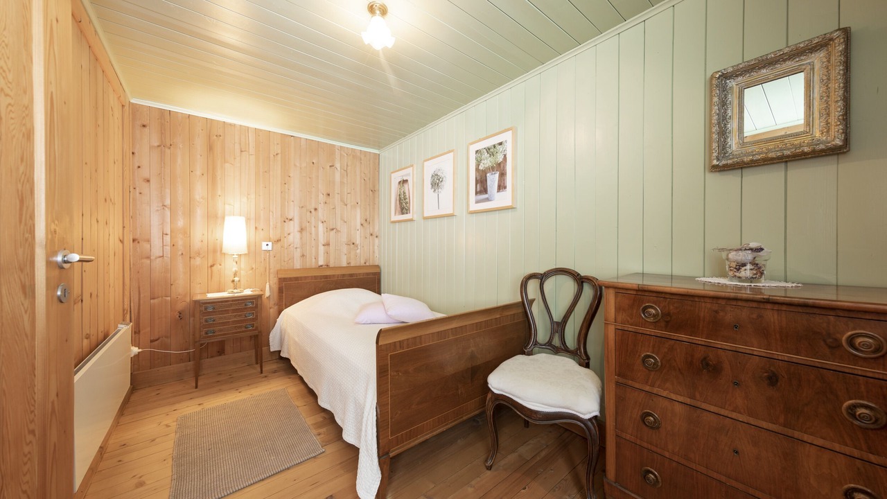 Photo of Bedroom in Reute