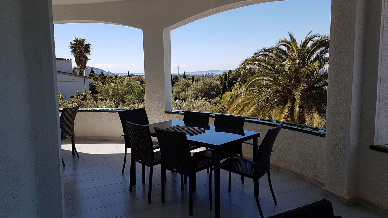 Photo of Outdoor in Palau-Saverdera