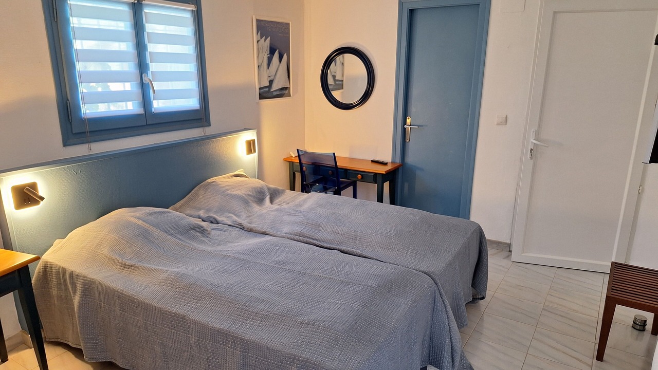 Photo of Bedroom in Palau-Saverdera