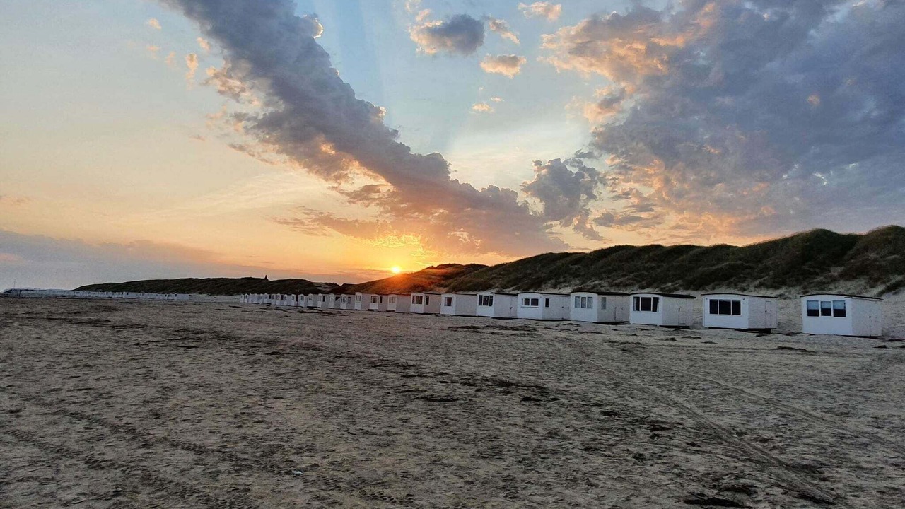 Photo of Others in Lokken