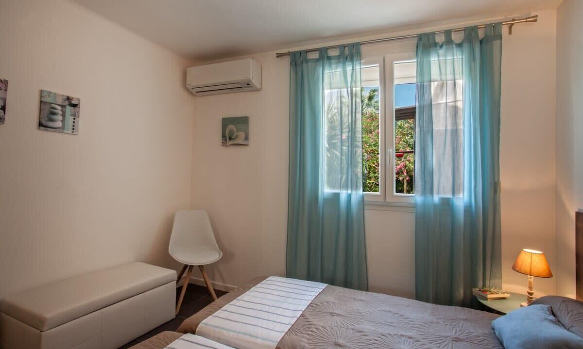 Photo of Bedroom in Biguglia