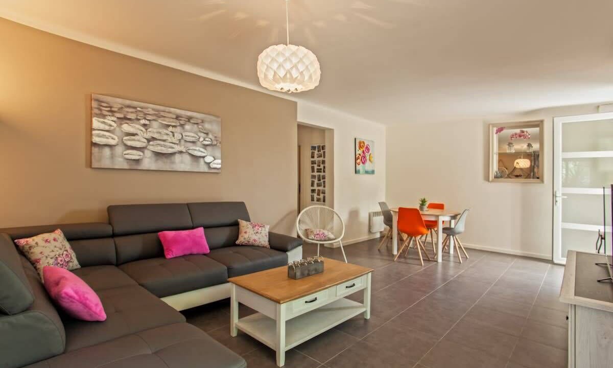 Photo of Livingroom in Biguglia