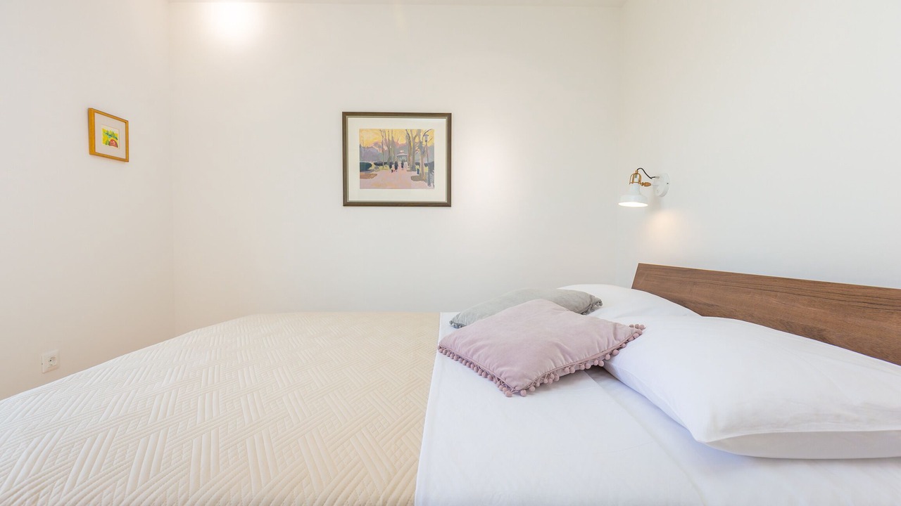 Photo of Bedroom in Gornji Kono