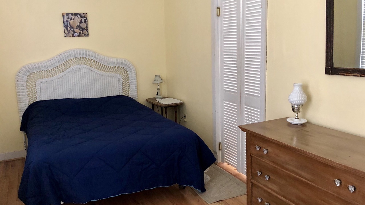 Photo of Bedroom in Pentwater