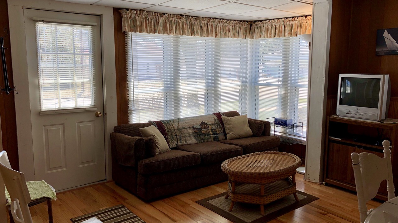 Photo of Livingroom in Pentwater