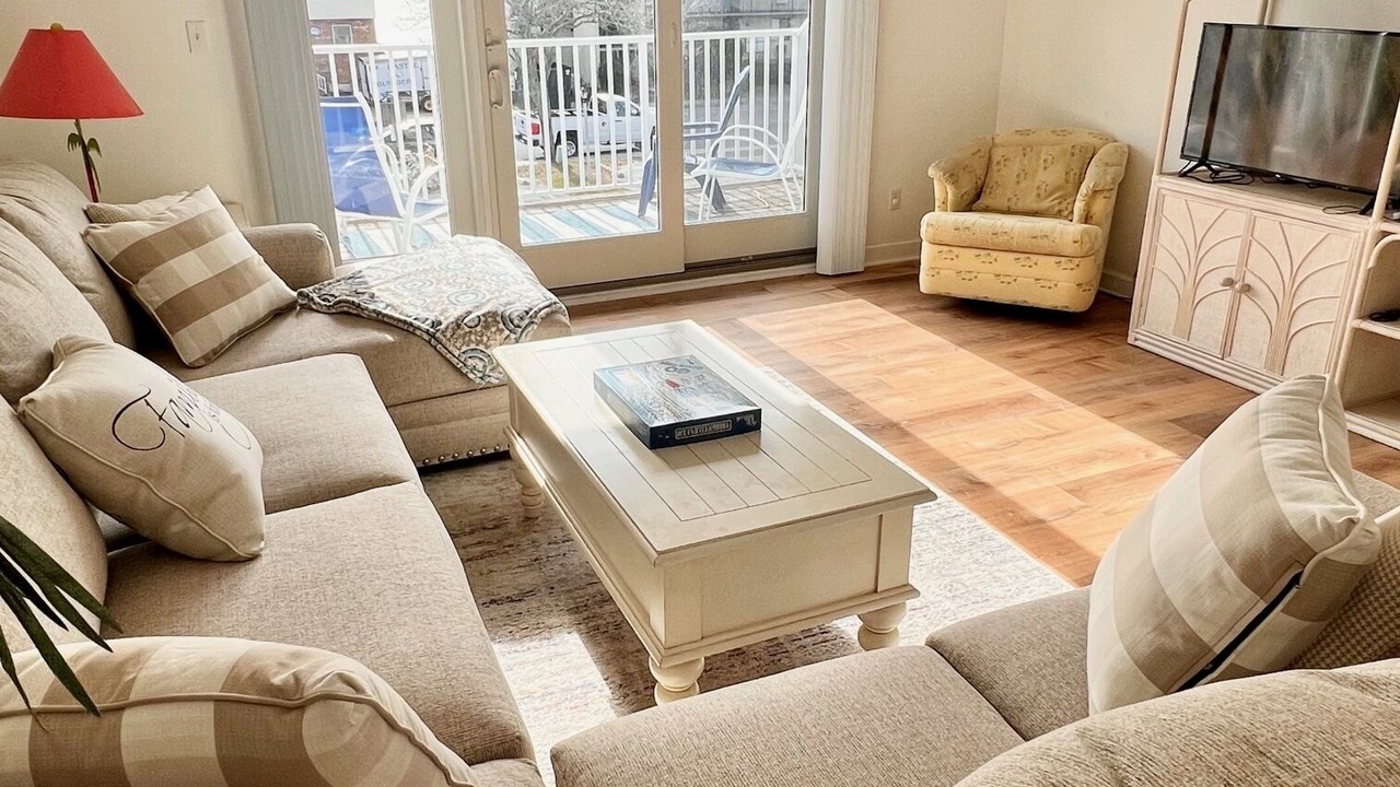 Photo of Livingroom in North Ocean City