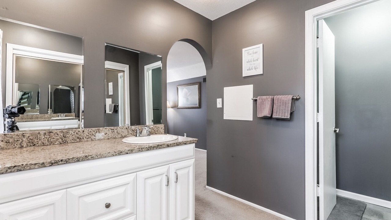 Photo of Bathroom in Overland Park