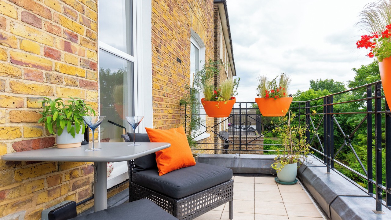 Photo of Others in Fortune Green