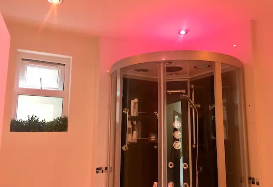 Photo of Others in Fortune Green