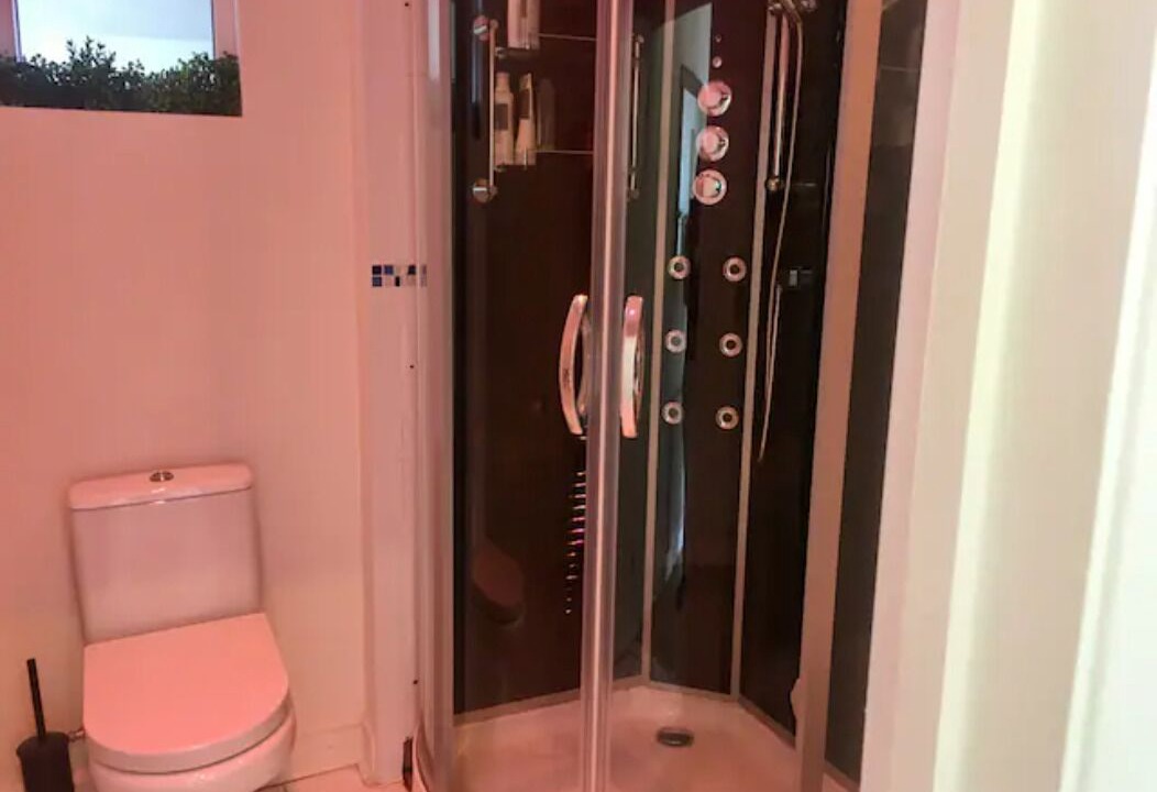 Photo of Others in Fortune Green