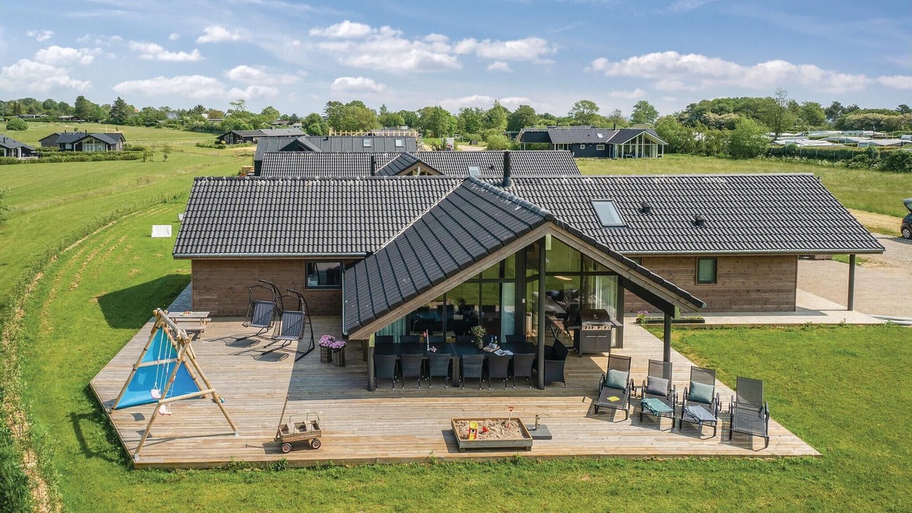 Photo of Others in Saksild Strand