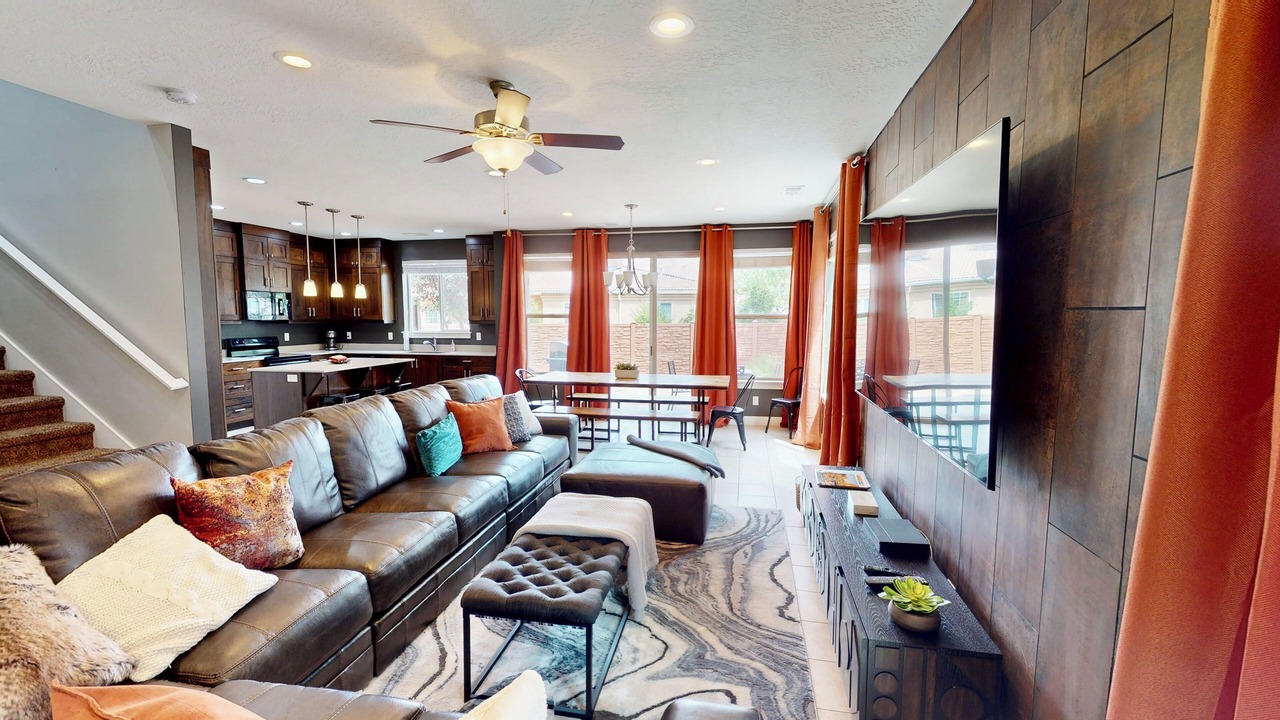 Photo of Livingroom in Moab