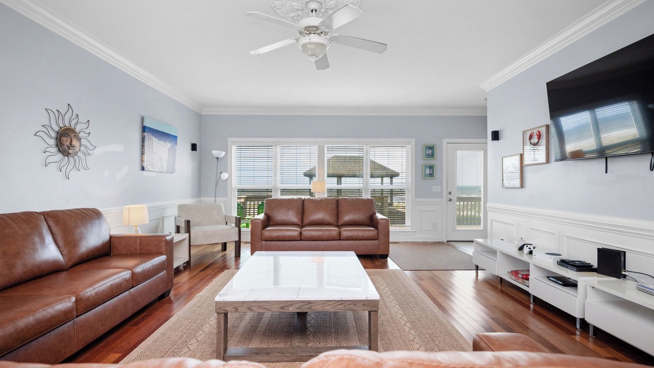 Photo of Bedroom in Long Beach