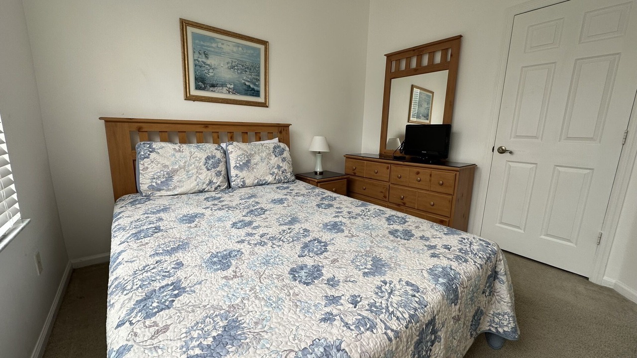 Photo of Bedroom in Windsor Palms