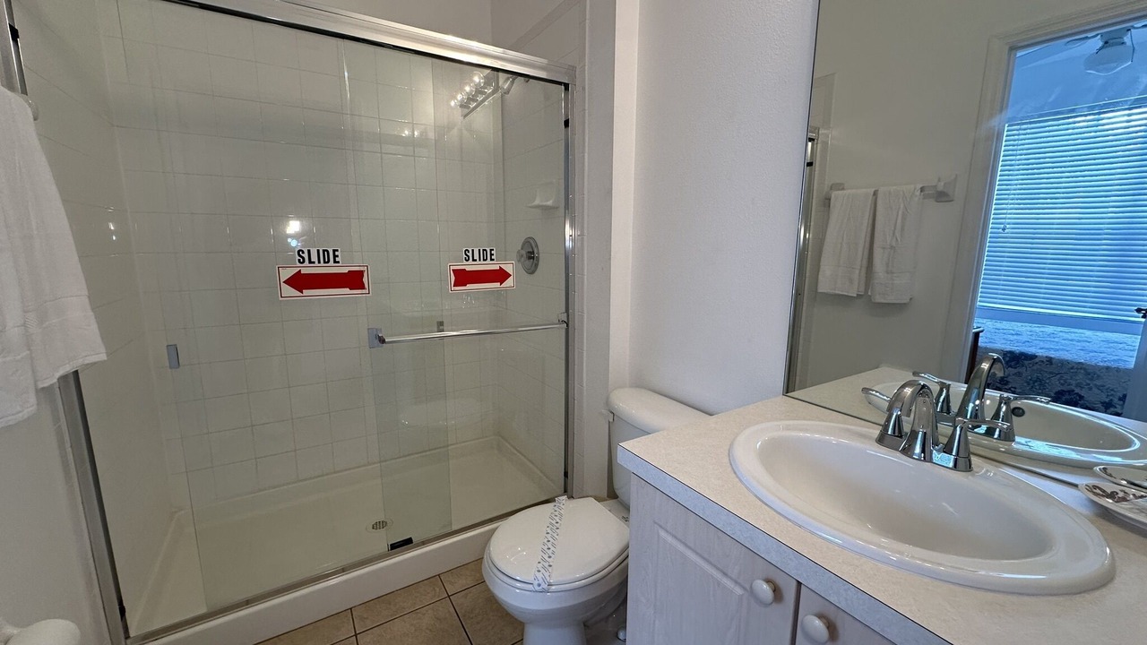 Photo of Bathroom in Windsor Palms