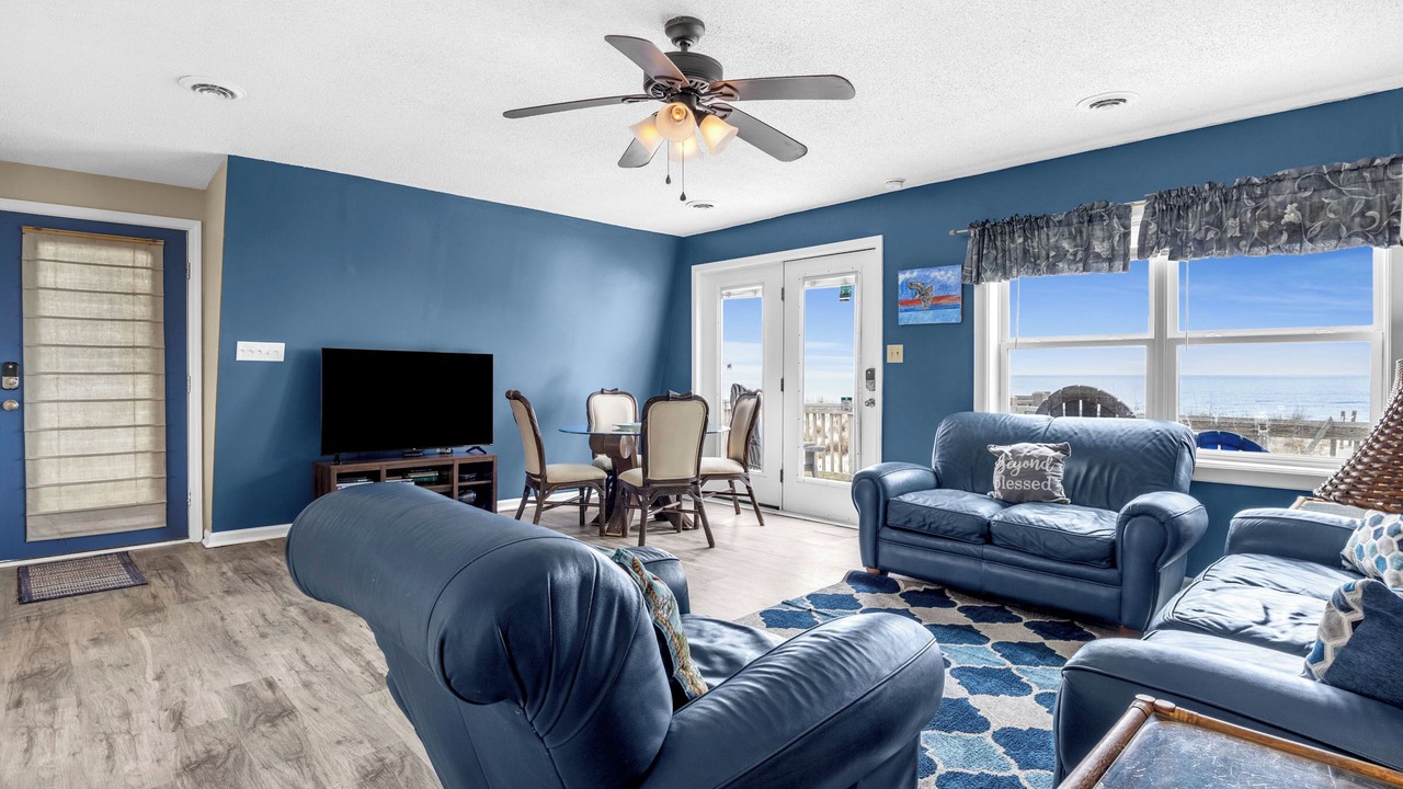 Photo of Bedroom in Long Beach