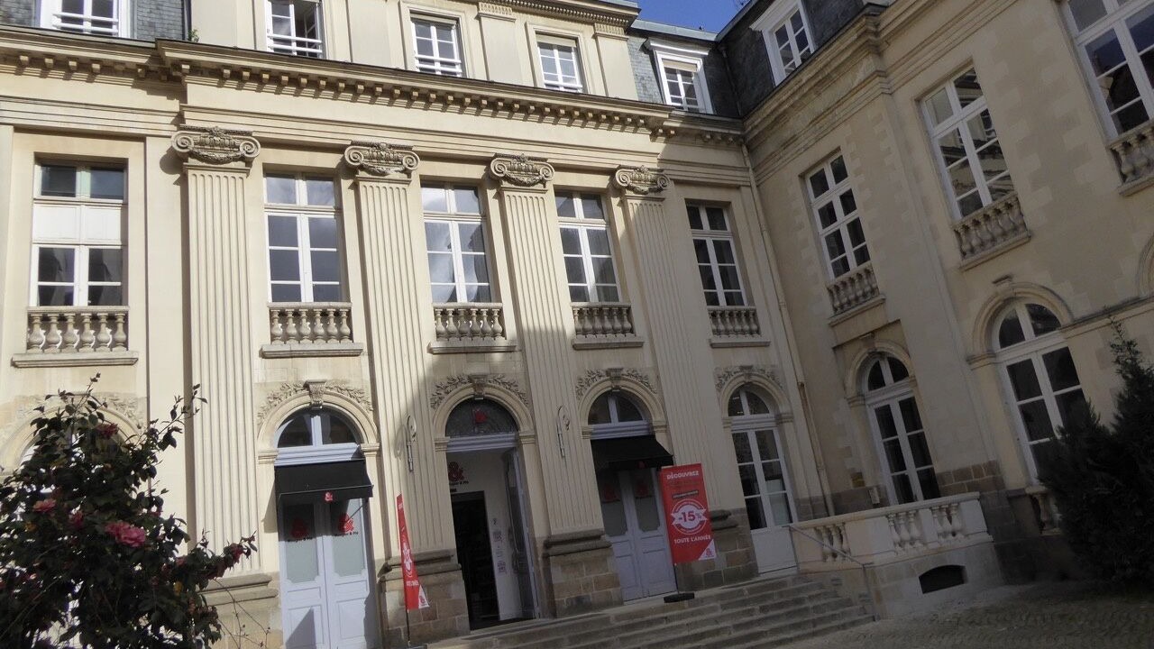 Photo of Outdoor in Centre