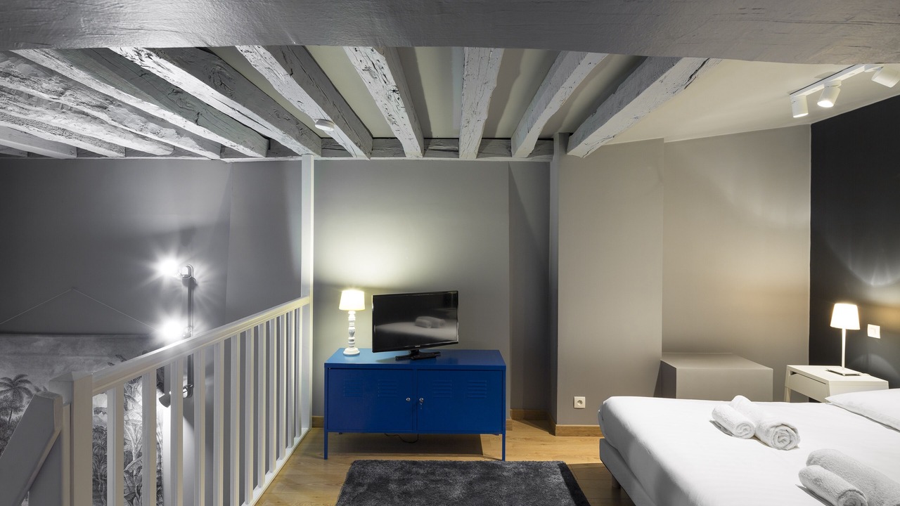 Photo of Bedroom in Centre