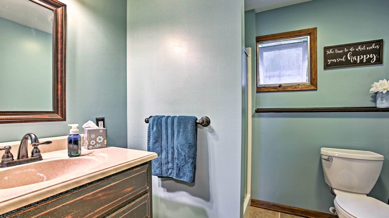 Photo of Bathroom in Le Roy