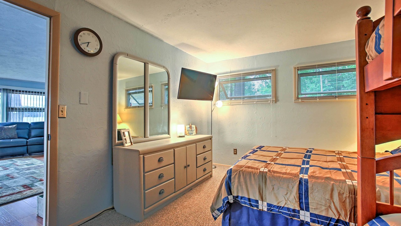 Photo of Bedroom in Le Roy
