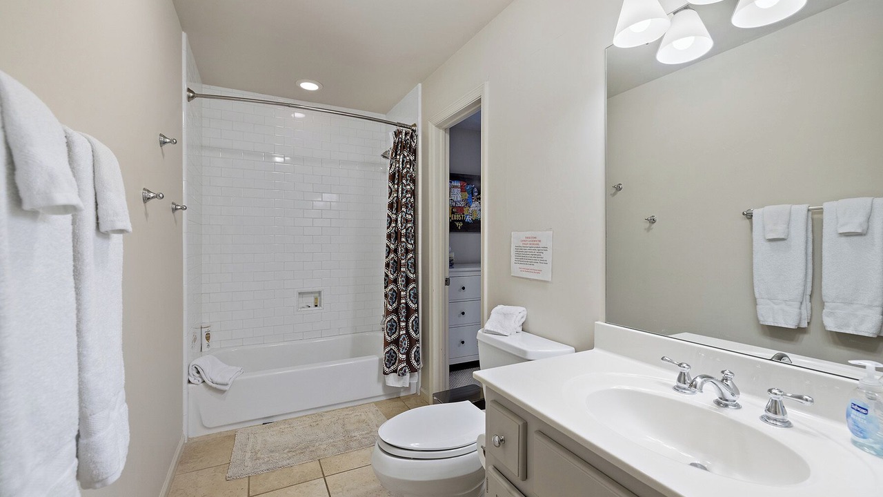Photo of Bedroom in Eatonton