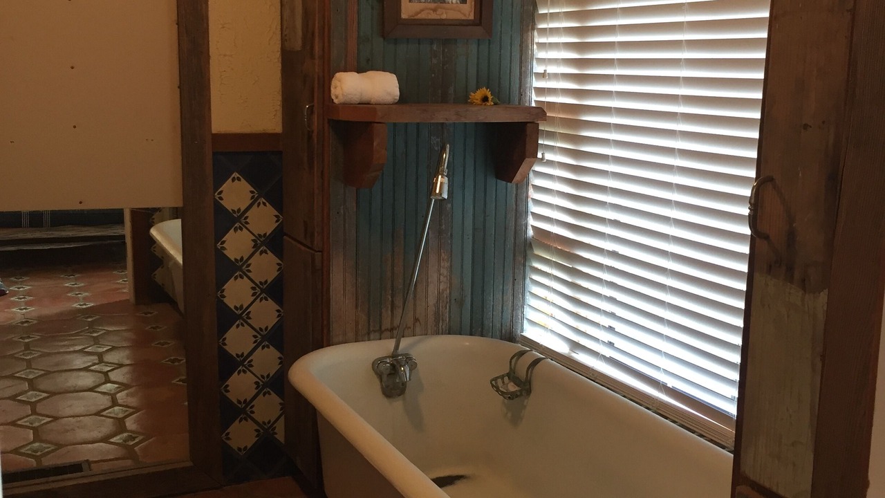Photo of Bathroom in Hunt