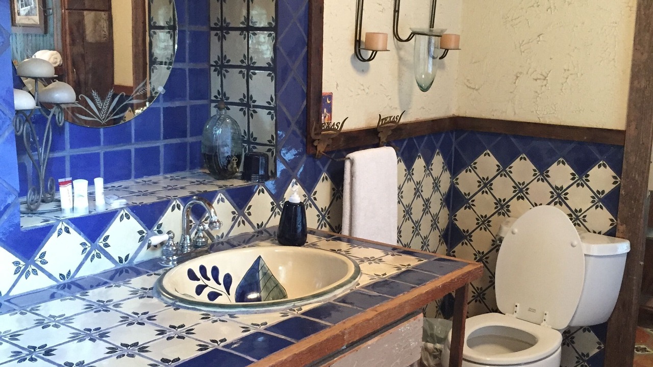 Photo of Bathroom in Hunt