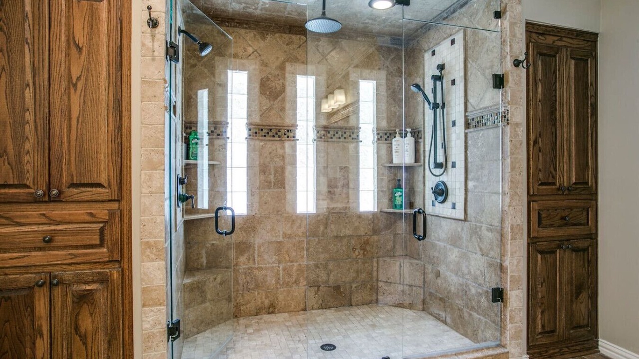 Photo of Bathroom in Park Central