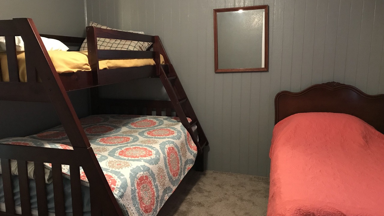 Photo of Bedroom in Jasper