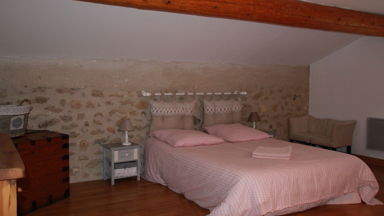 Photo of Bedroom in Le Pouget