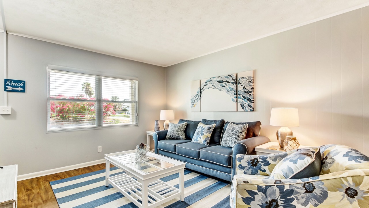 Photo of Livingroom in Ocean Cay