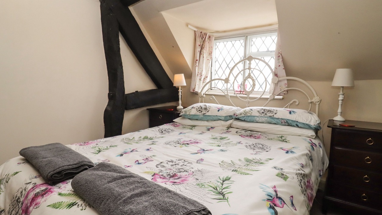 Photo of Bedroom in Winchcombe