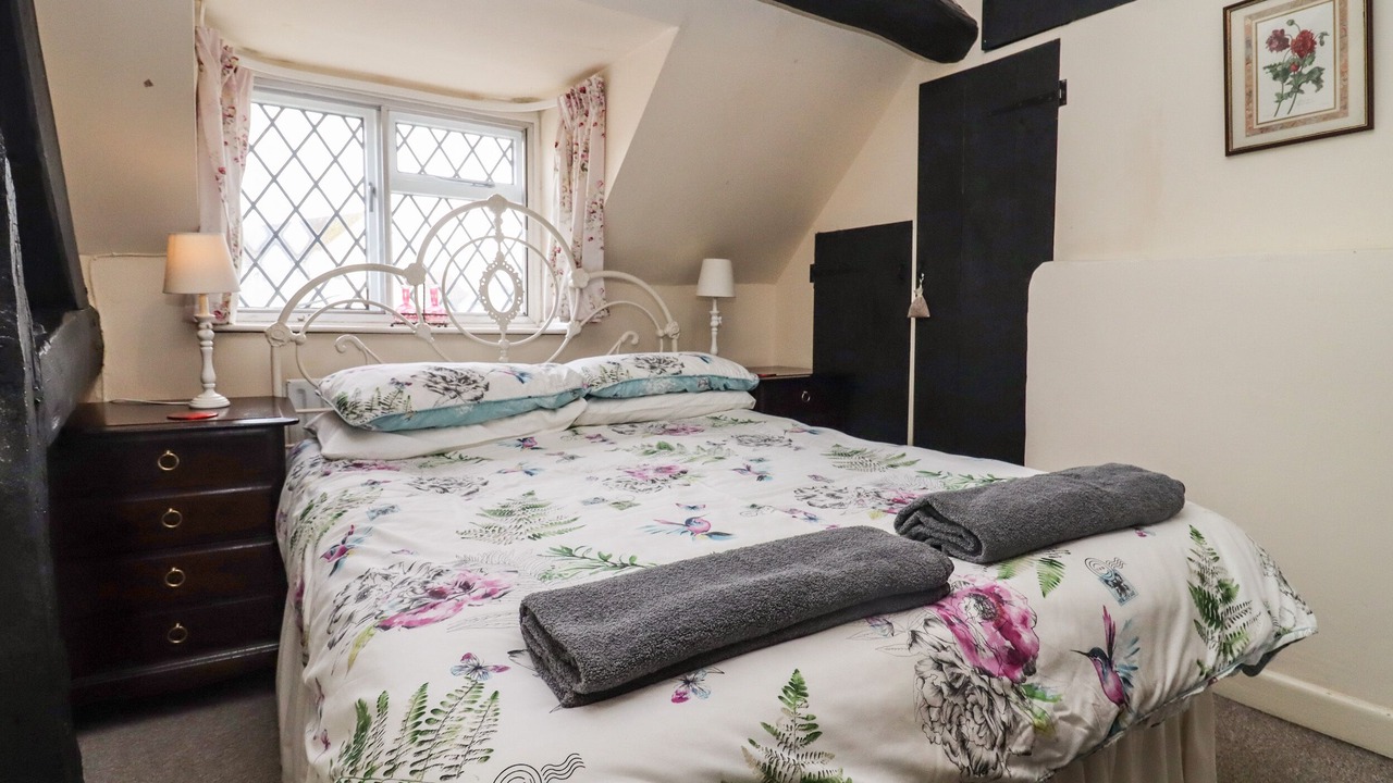 Photo of Bedroom in Winchcombe