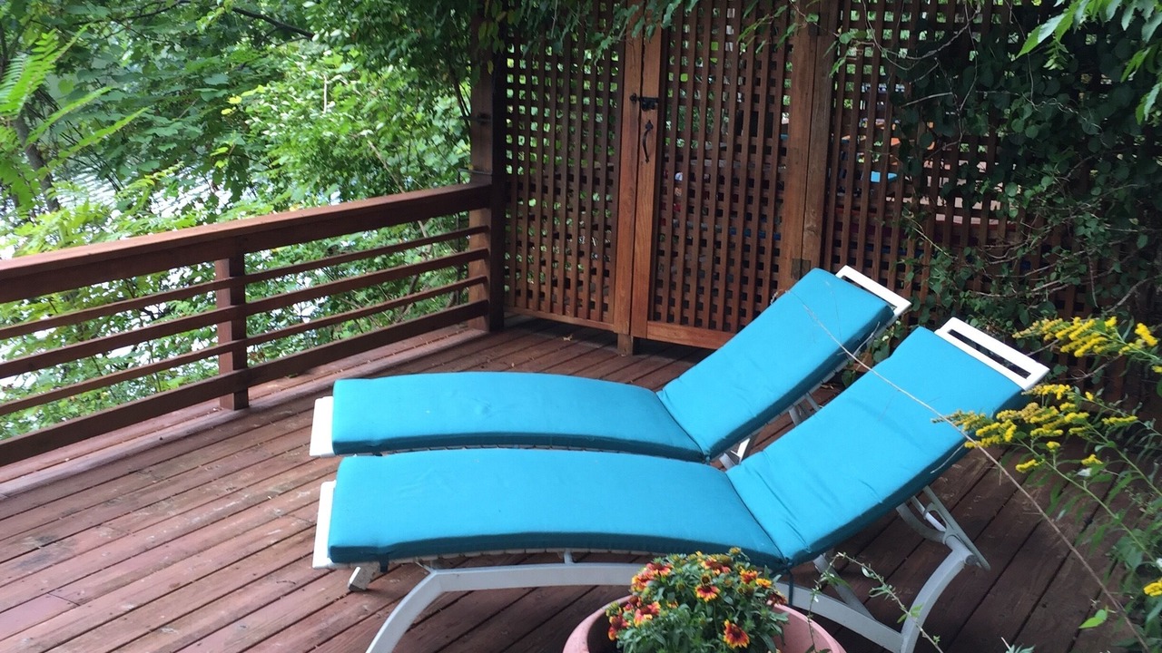 Photo of Others in Red Hook