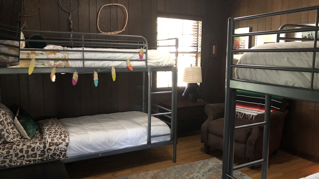 Photo of Bedroom in Driftwood