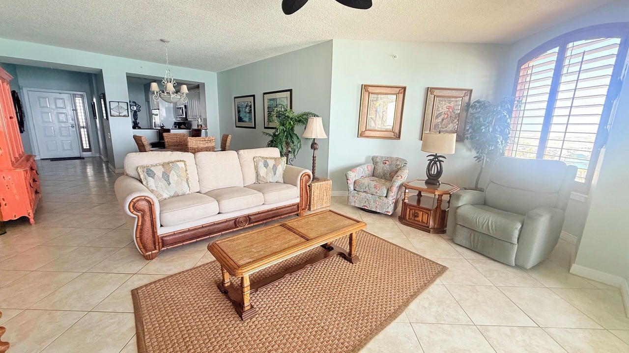 Photo of Livingroom in Navarre Beach