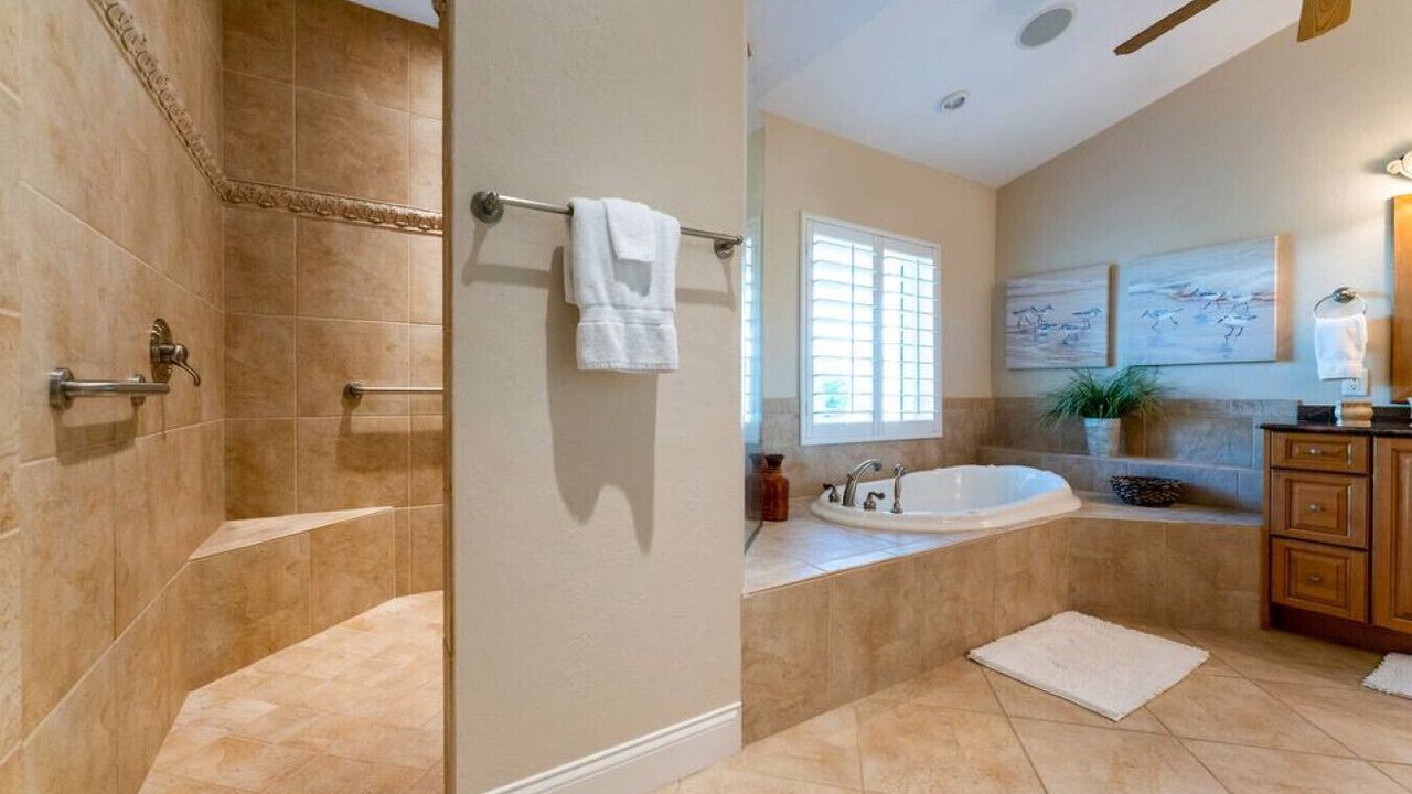 Photo of Bathroom in Punta Gorda