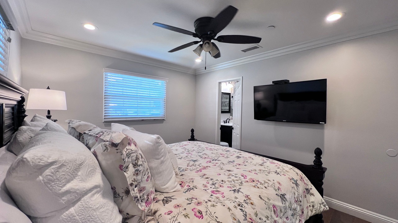 Photo of Bedroom in Hermosa Village