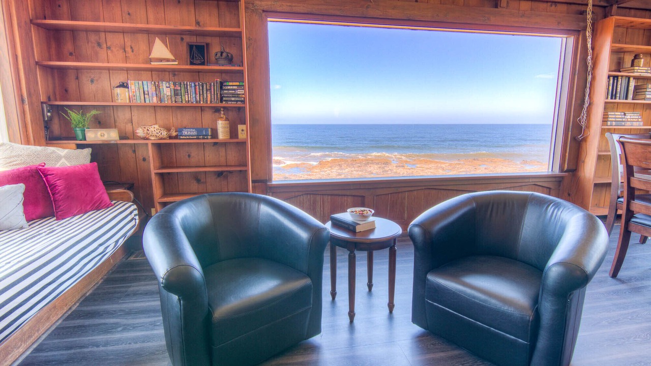 Photo of Bedroom in Yachats
